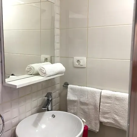 Gæstehus And Paese Split