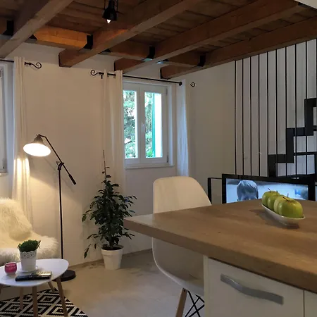 And Paese 스플리트
